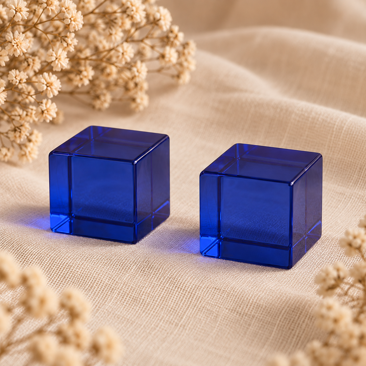 Cubos translúcidos – Azul-oscuro

